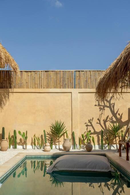 Sol - Lovely Mediterranean Style 3br W/pool. Villa *