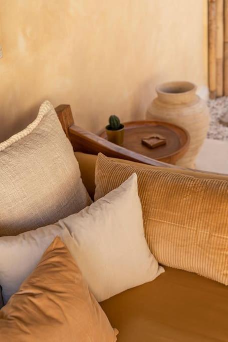 Sol - Lovely Mediterranean Style 3br W/pool. Villa *