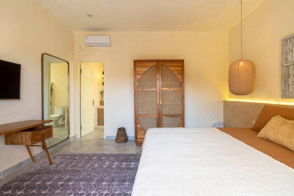 Sol - Lovely Mediterranean Style 3br W/pool. * Dalung (Bali)