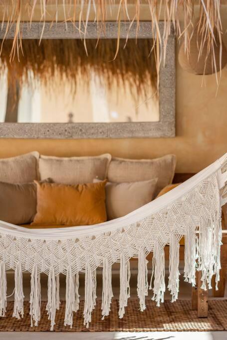 Villa Sol - Lovely Mediterranean Style 3br W/pool. *