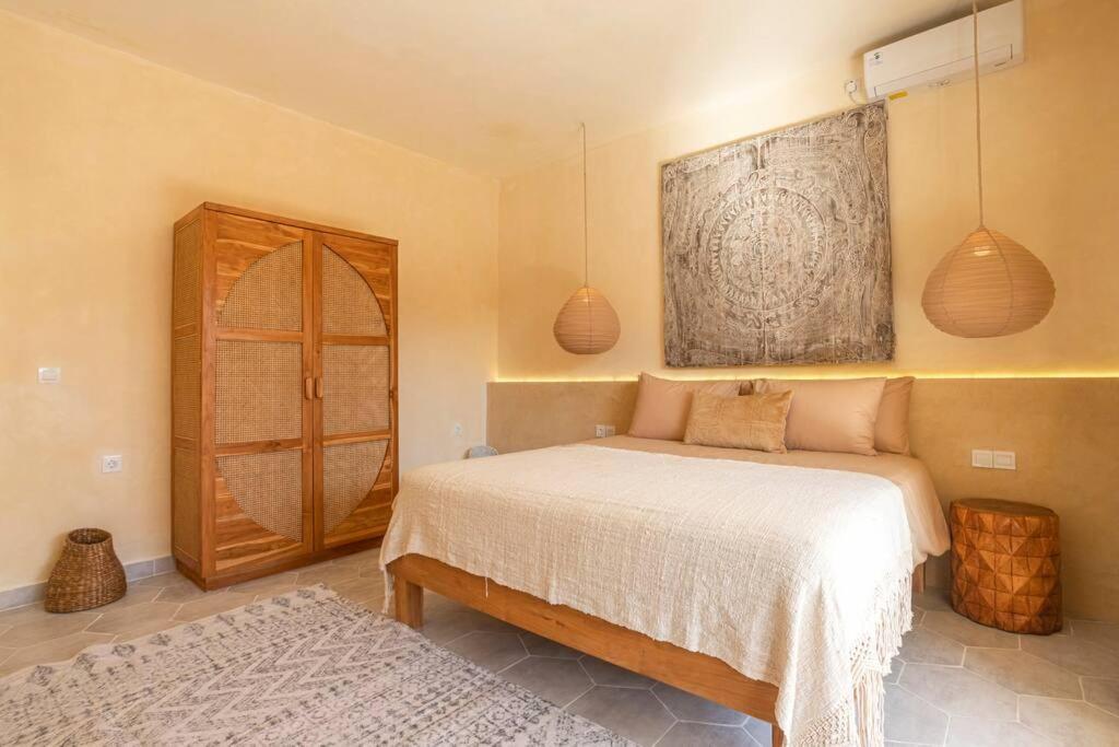 Sol - Lovely Mediterranean Style 3br W/pool. Dalung (Bali)